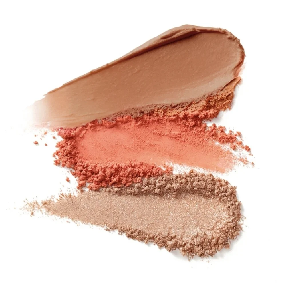 Alamar Viva Las Cheekas Cheek PaletteIn Medium/Tan